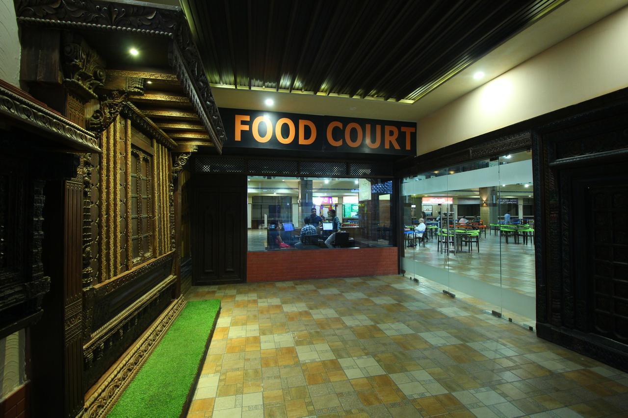 Jackpot Room In & Out Dormitory アーメダバード エクステリア 写真