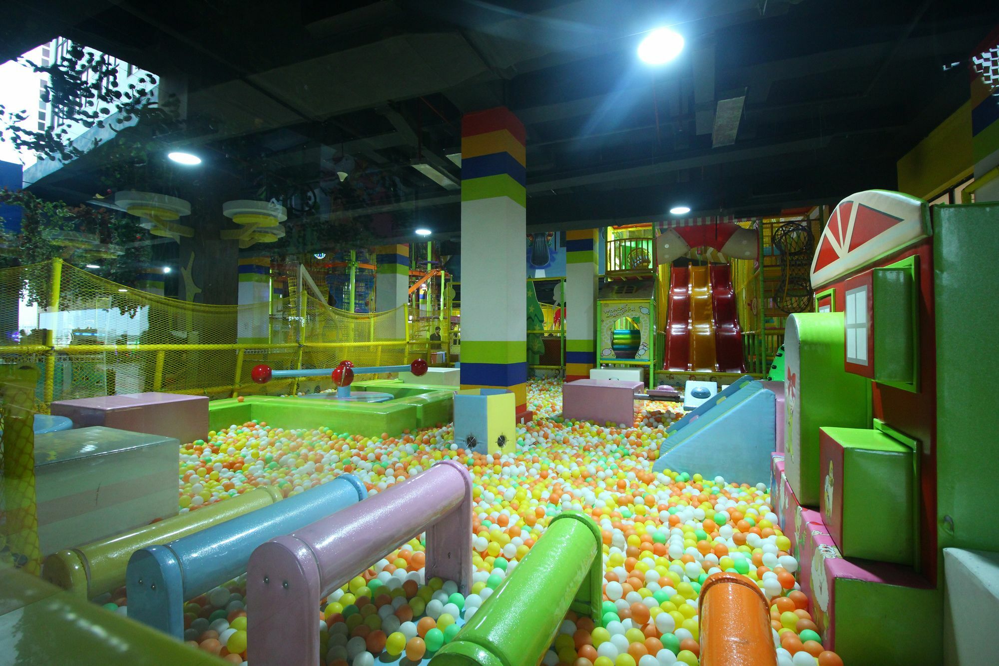 Jackpot Room In & Out Dormitory アーメダバード エクステリア 写真
